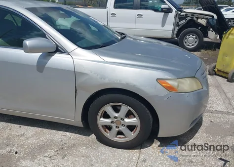 2008 Toyota Camry Le z USA, uszkodzony, nr VIN 4T1BE46K58U759866